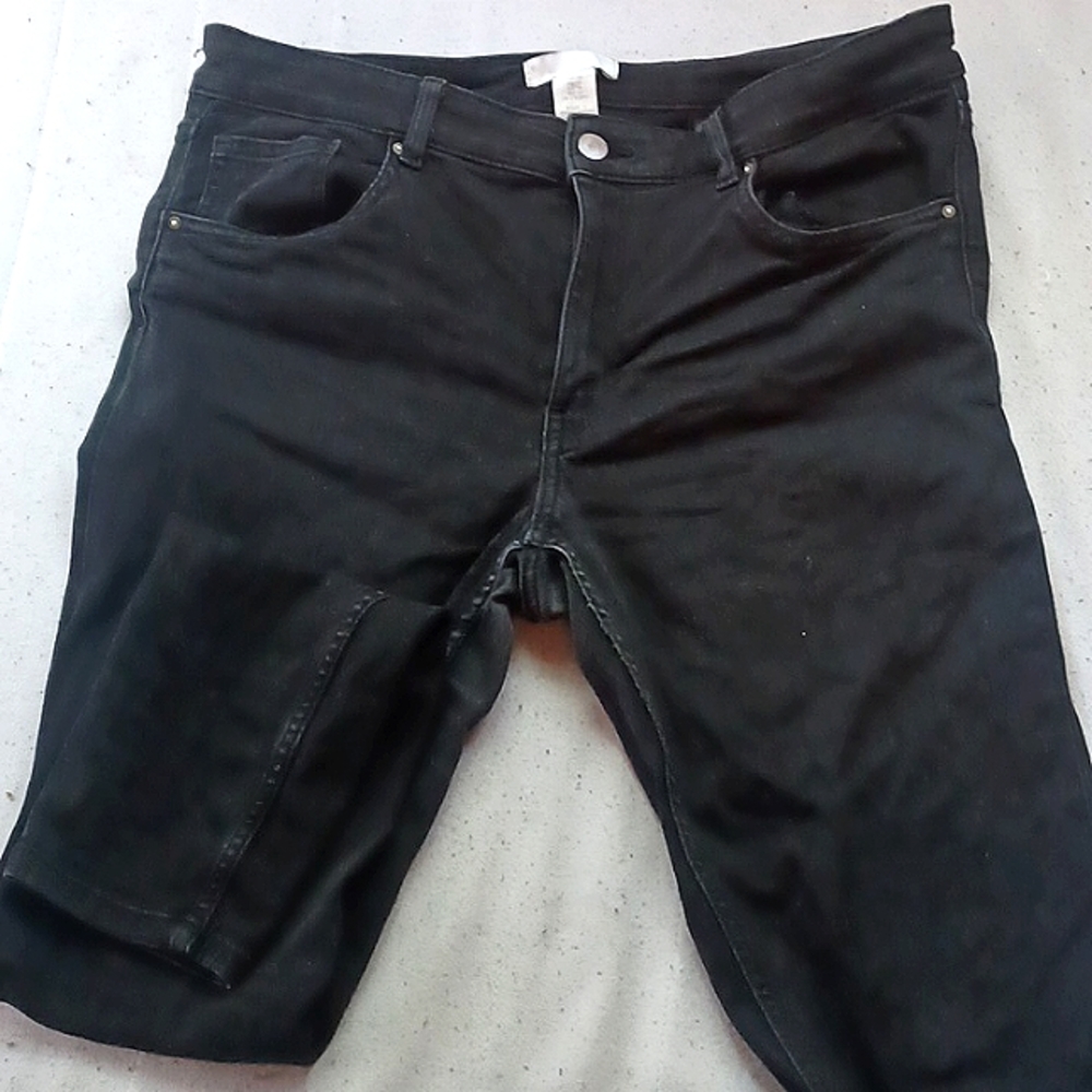 H&M Black Skinny Jeans